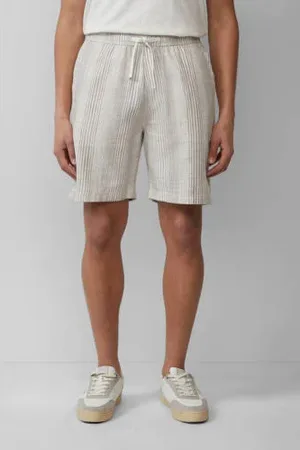 QS by s.Oliver Relaxed bermuda short beige