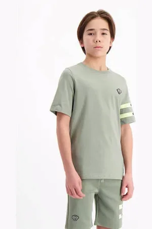 Black Bananas T