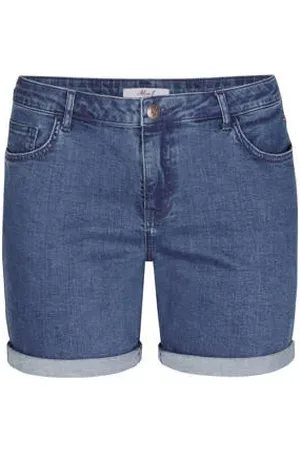 Miss Etam Denim slim regular waist short