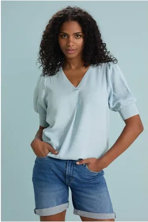 Geisha Top lichtblauw