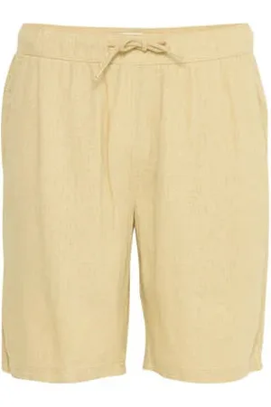 Solid Regular casual short