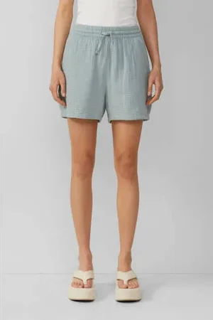 QS by s.Oliver Straight regular waist casual short