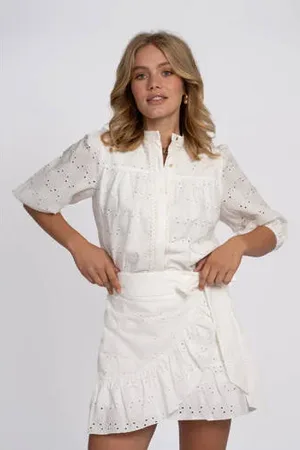 NIKKIE. Wikkelrok broderie