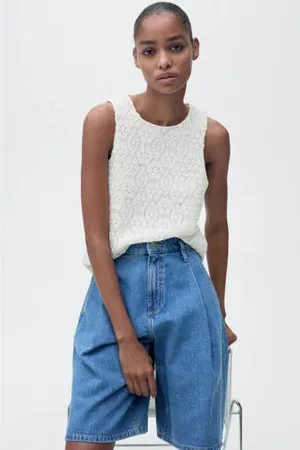 MANGO Mouwloze top ecru crochet