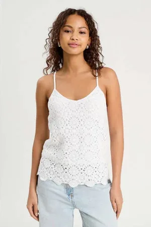 Cache Cache Mouwloze top crochet
