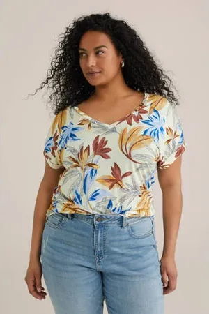 WE Fashion Curve top