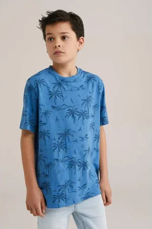 WE Fashion T