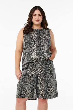 Zizzi Denim wide leg regular waist short