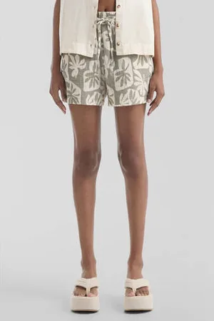 QS by s.Oliver Relaxed regular waist casual short lichtgroen