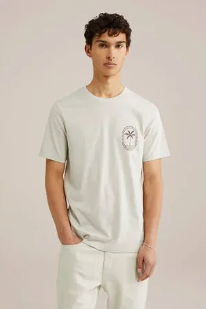WE Fashion T