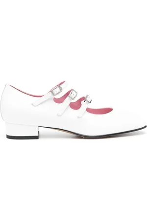 Carel Flat Shoes White