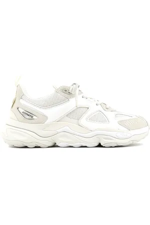 Axel Arigato Satellite Runner White