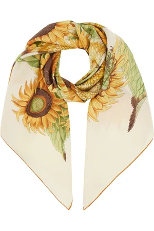 Salvatore Ferragamo Scarfs Ivory
