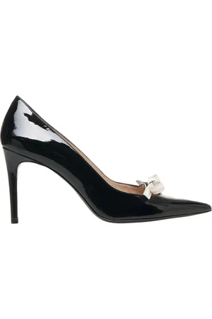 Stuart Weitzman Pumps in patent leather 