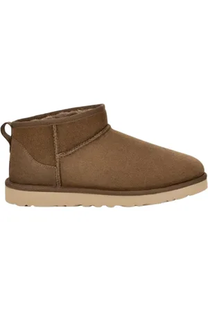 UGG M Classic Ultra Mini Enkellaarzen Bruin 1137391