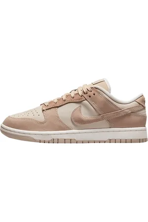 Nike Dunk Low SE Sand Drift (W)