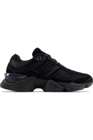 New Balance 9060 Triple Black
