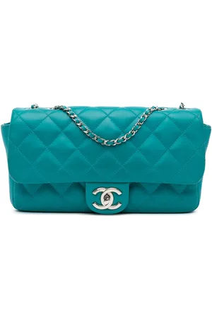 CHANEL 2016-2017 Paris-Seoul Medium Lambskin Coco Rain Flap