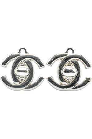 CHANEL 1996 Silver Plated CC Turnlock Clip On Earrings