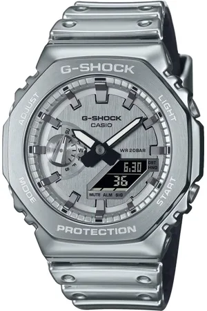 Casio G Shock Horloge GM-2100YM-8AER Analoog Digitaal Fine Metallic Zilverkleurig