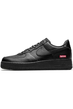 Nike Air Force 1 Low Supreme 