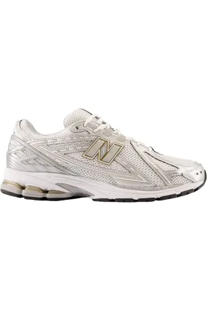 New Balance 1906r white rain cloud silver metallic
