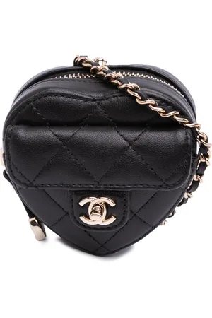 CHANEL 2021 Lambskin CC in Love Heart Necklace Bag