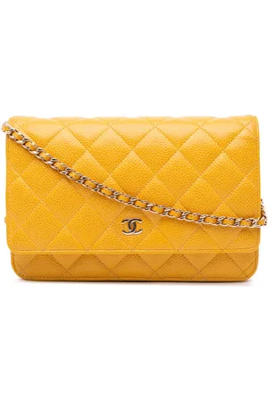 CHANEL 2018 CC Quilted Caviar Wallet on Chain