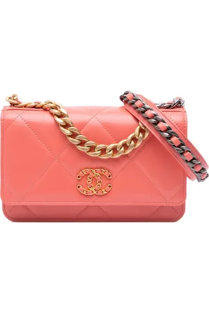 CHANEL 2020 Quilted Lambskin 19 Wallet on Chain
