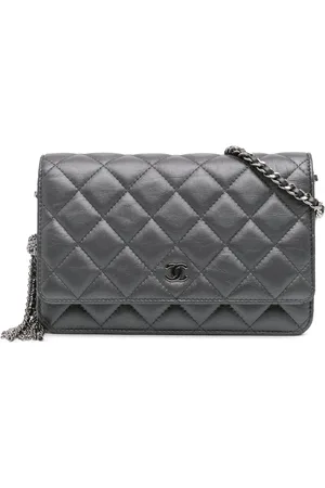 CHANEL 2018-2019 Quilted Aged Calfskin Tassel Wallet On Chain