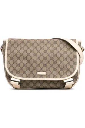 Gucci 2016-2024 GG Supreme Messenger Bag