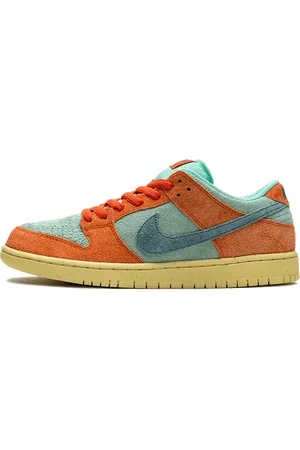 Nike Sb dunk low orange emerald rise