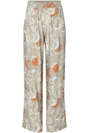 Y.A.S Yasasiko Broek