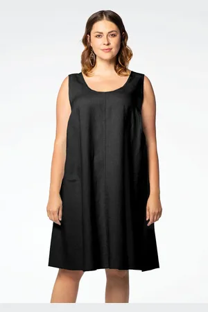 Yoek Mouwloze jurk | Zwart | Maat 38/40