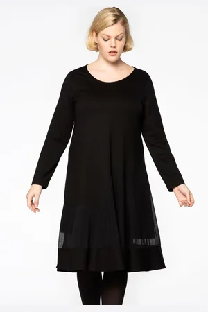 Yoek Jurk asymmetrisch ruches | Zwart | Maat 38/40