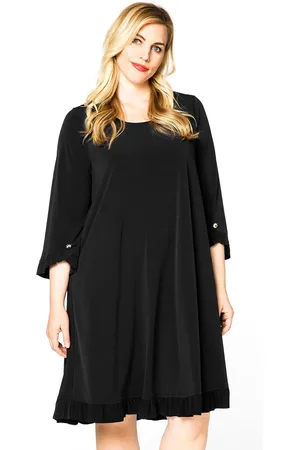 Yoek Dress ruffled button sleeve | Zwart | Maat 38/40