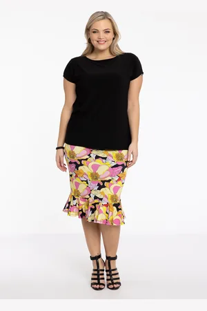 Yoek Rok met ruches | Zwart | Maat 38/40