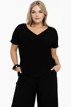 Yoek T-shirt v-hals | Zwart | Maat 38/40