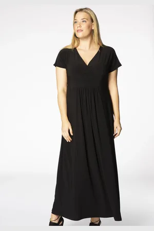 Yoek Maxi jurk met tailleband | Zwart | Maat 38/40