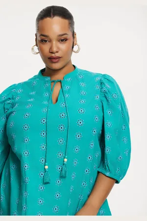 Yoek Top broderie anglaise | Turquoise | Maat 38/40