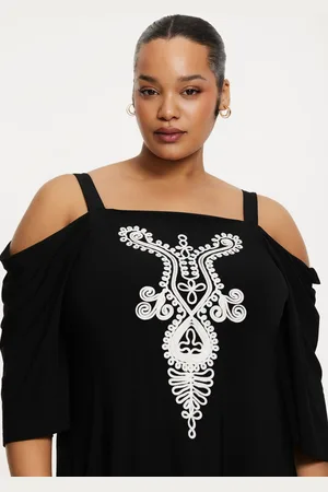 Yoek Jurk met borduursel | Zwart | Maat 38/40