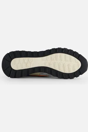 Ambitious Silky Sneakers Suede
